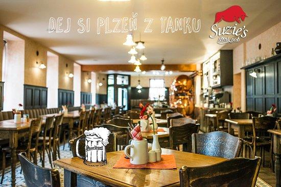 Suzie's Steak Pub